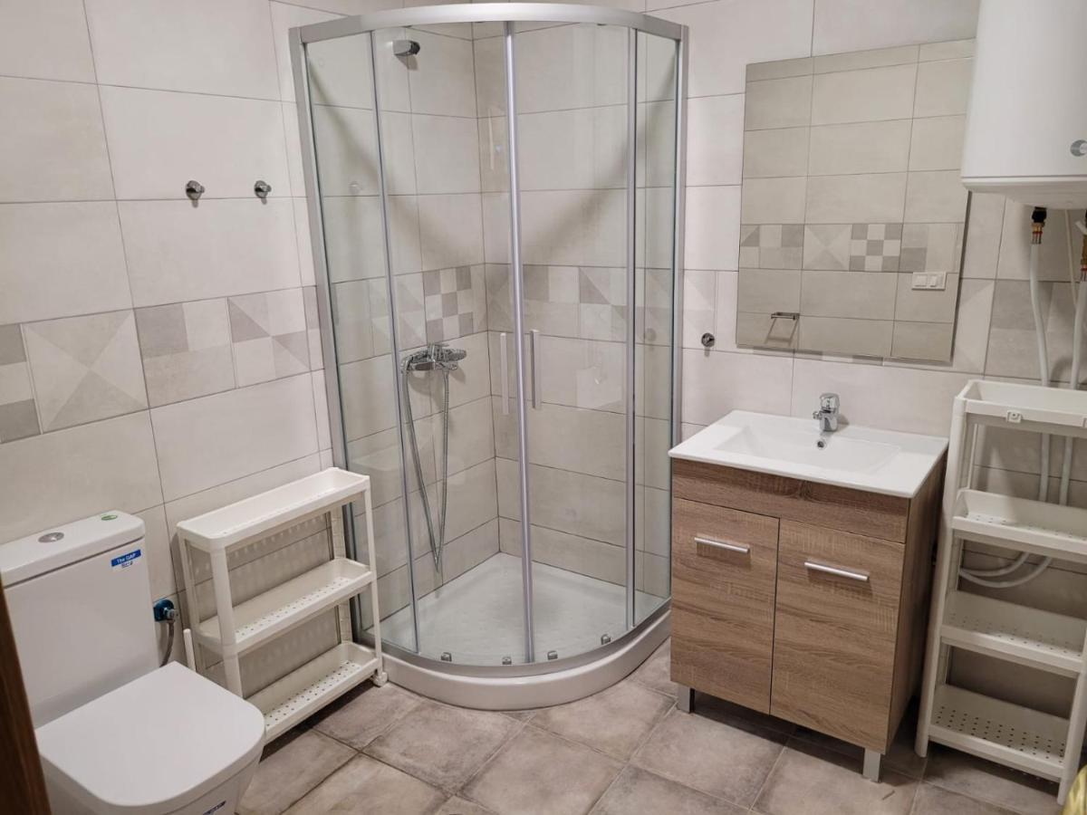 Coliving New San Bernando Hotel Madrid Bagian luar foto
